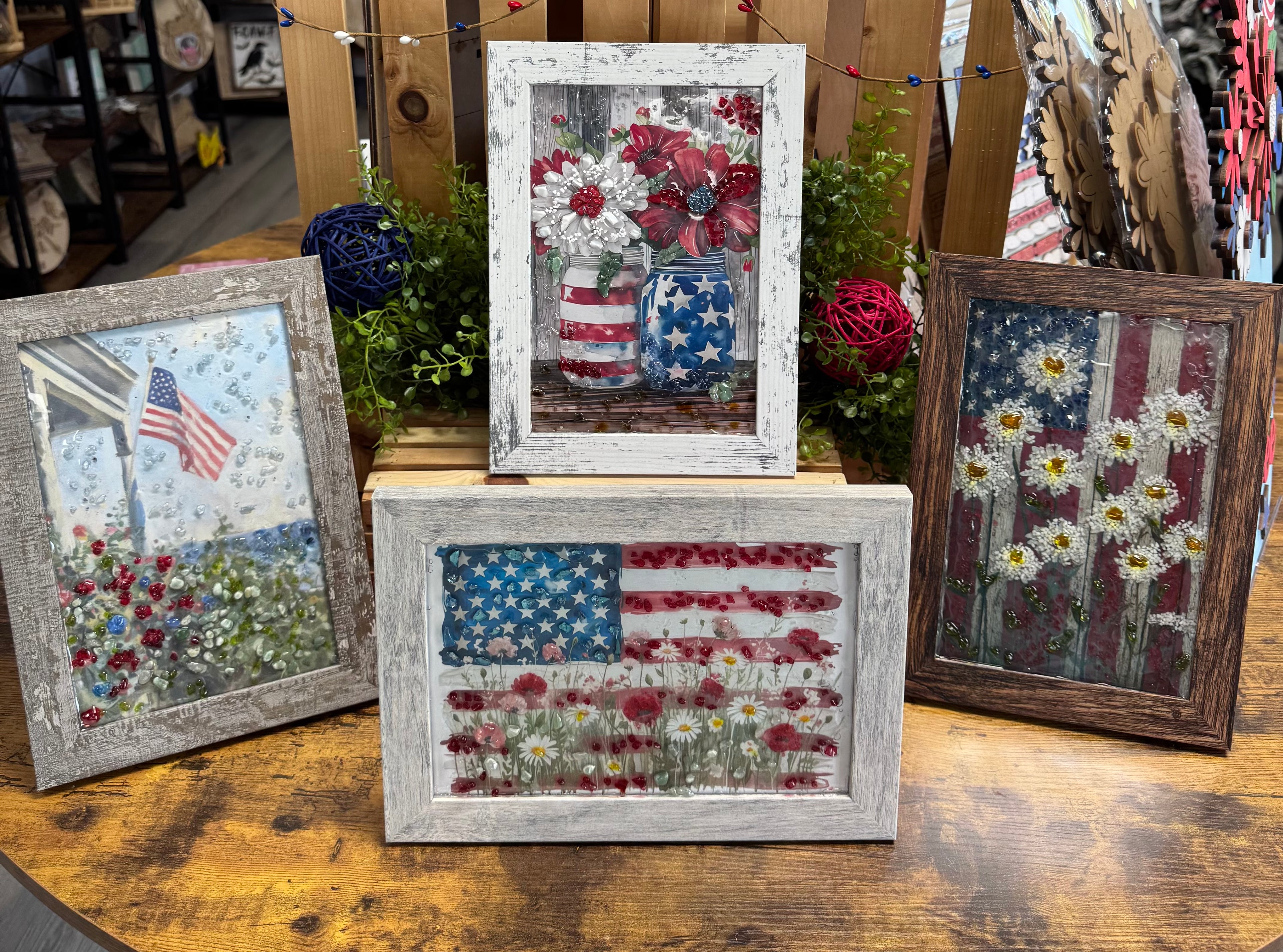 Thursday 6.18 @ 6:30  Patriotic Glass & Glimmer